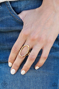 Paparazzi Center Chic - Gold - Ring - Trend Blend / Fashion Fix Exclusive - Glitzygals5dollarbling Paparazzi Boutique 