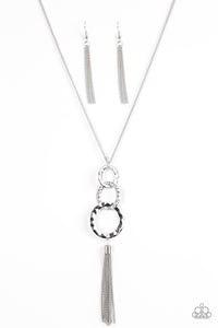 Paparazzi Don’t BOLD Back! Silver Necklace - Glitzygals5dollarbling Paparazzi Boutique 