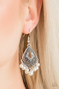 Paparazzi Gracefully Gatsby - White Pearl - Silver Earrings - Glitzygals5dollarbling Paparazzi Boutique 