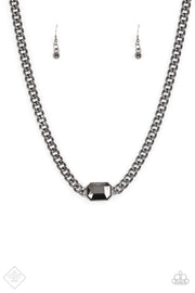Paparazzi Catwalk Conqueror Black Necklace Fashion Fix Exclusive - Glitzygals5dollarbling Paparazzi Boutique 