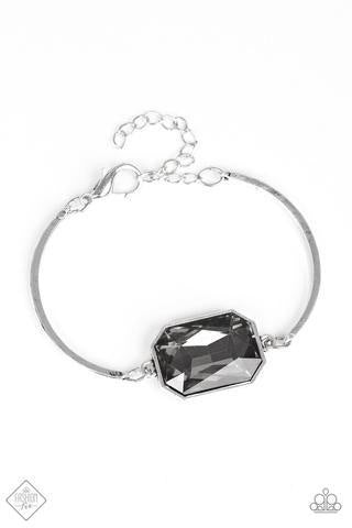 Paparazzi Urban Queen Hematite Silver Fashion Fix Exclusive Bracelet - Glitzygals5dollarbling Paparazzi Boutique 