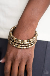 Paparazzi Texture Throwdown Brass Bracelet - Glitzygals5dollarbling Paparazzi Boutique 