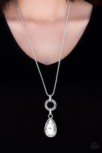 Lookin Like A Million - Light Silver Gem - Necklace - Glitzygals5dollarbling Paparazzi Boutique 