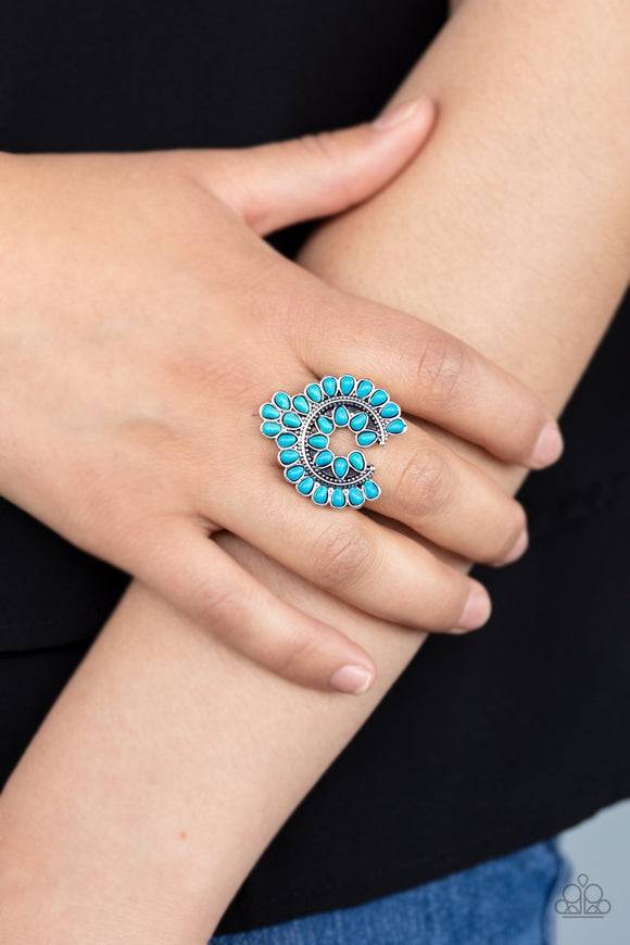 Paparazzi Trendy Talisman Blue Turquoise Ring - Glitzygals5dollarbling Paparazzi Boutique 