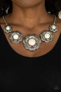 SANTA FE HILLS - WHITE AND SILVER NECKLACE & EARRINGS - Glitzygals5dollarbling Paparazzi Boutique 