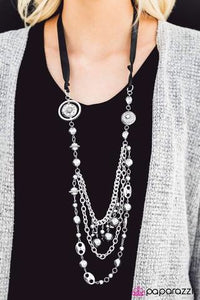 All the Trimmings Black Blockbuster Necklace - Glitzygals5dollarbling Paparazzi Boutique 